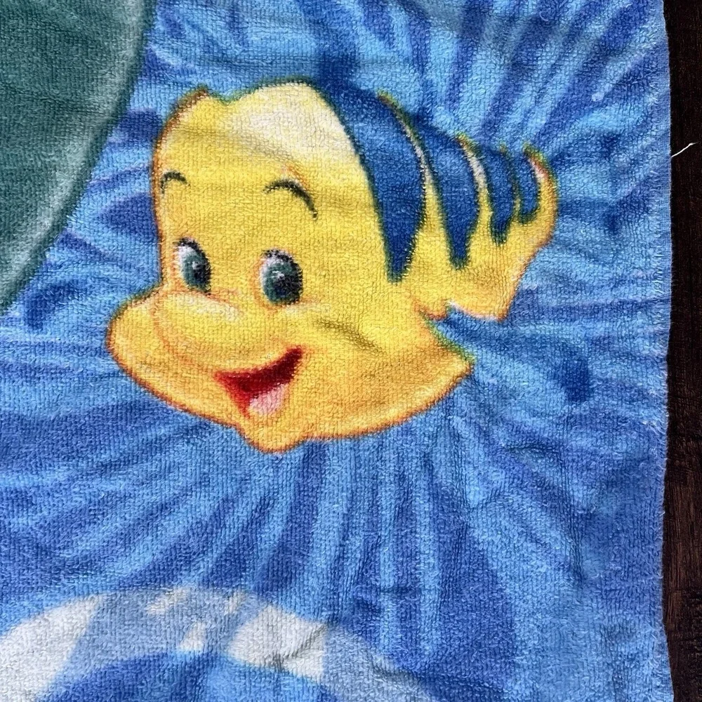 Y2K The Disney Store 90s‎ Ariel Flounder Cotton Beach Towel The little Mermaid